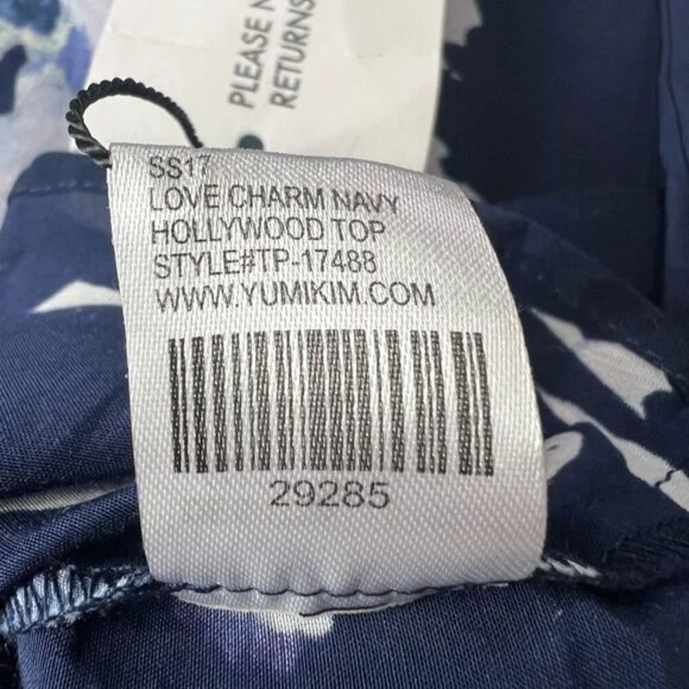 Yumi Kim Hollywood Top Navy Floral Halter Keyhole Neck XXS oversized fits medium